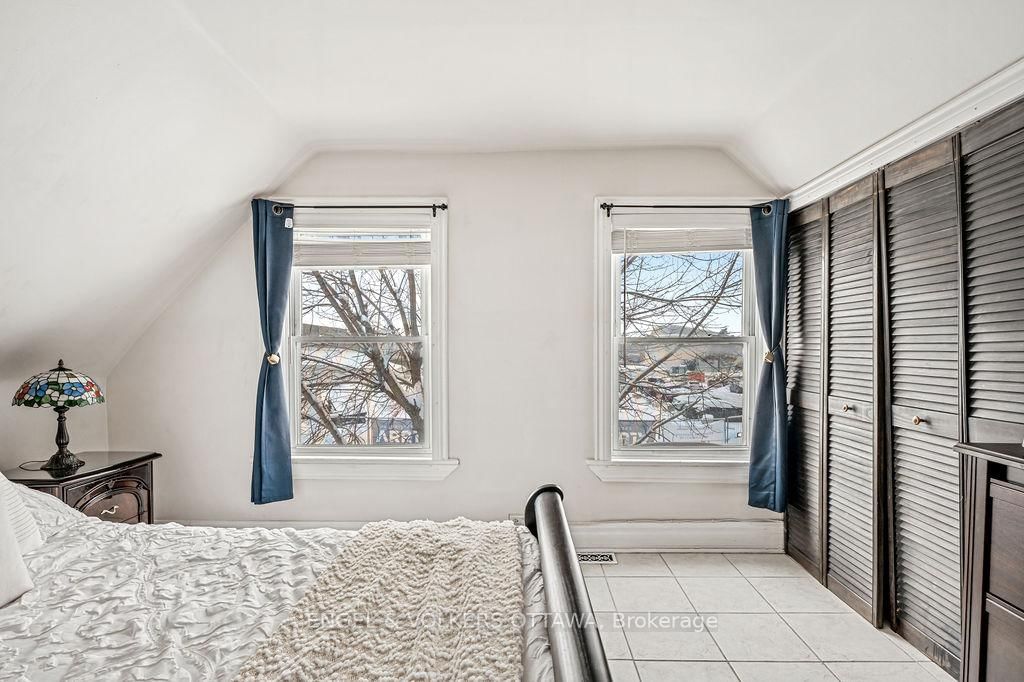 477 Booth Street - Photo 23