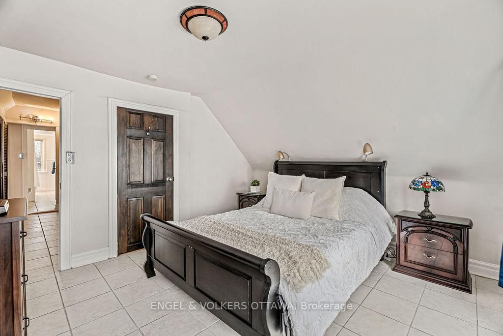 477 Booth Street - Photo 26