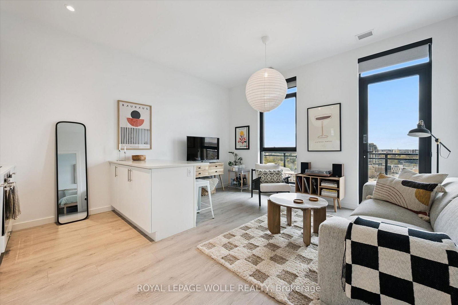 181 King Street S • #1511 • Waterloo, ON photo 3