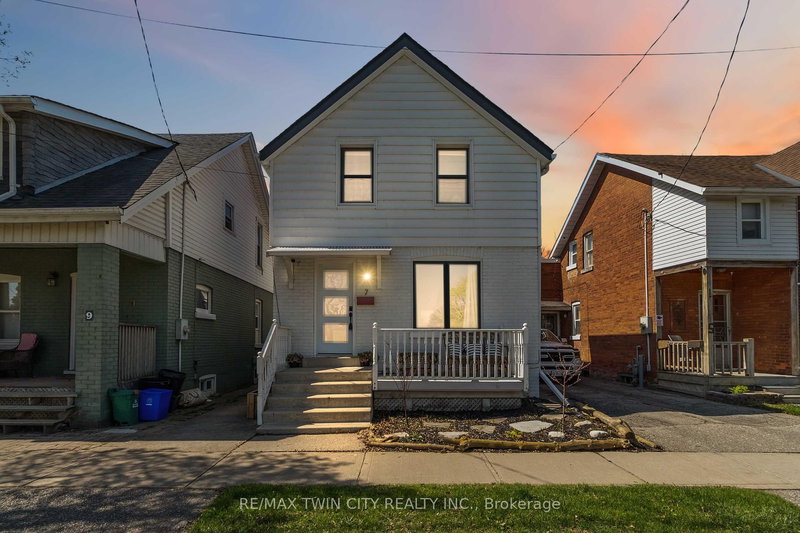 home for sale on 7 Ontario Street