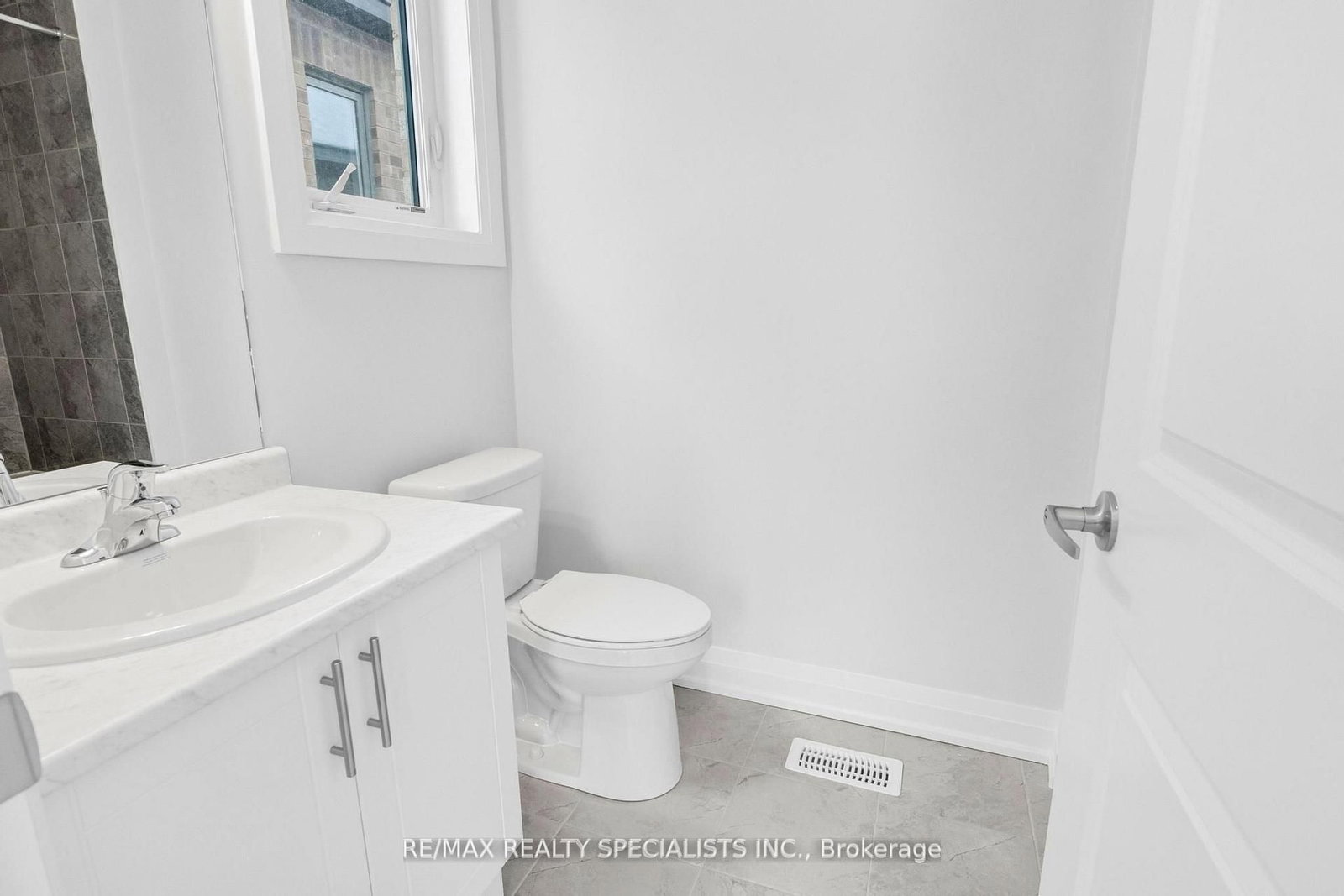 216 Harwood Avenue - Photo 30