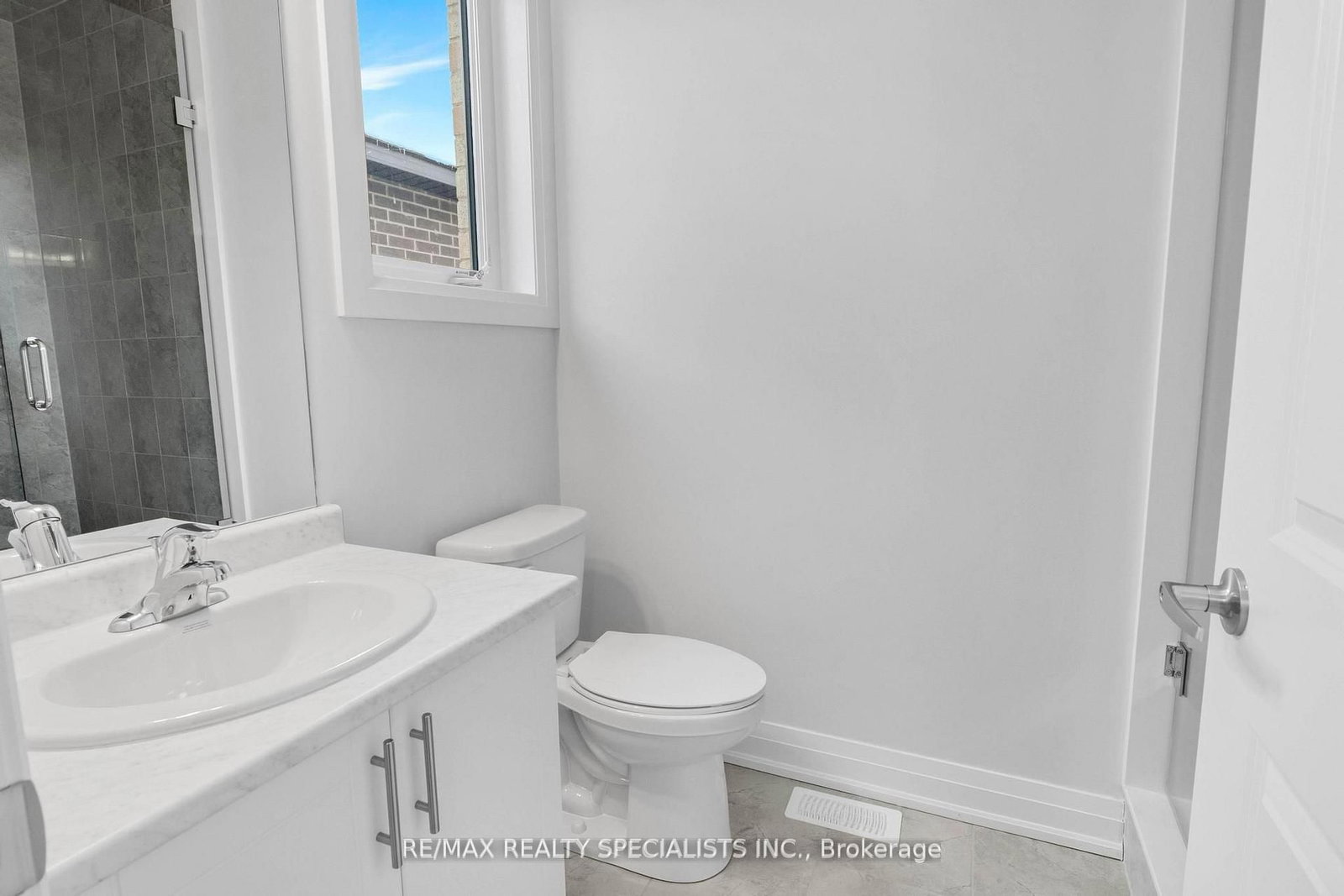 216 Harwood Avenue - Photo 36