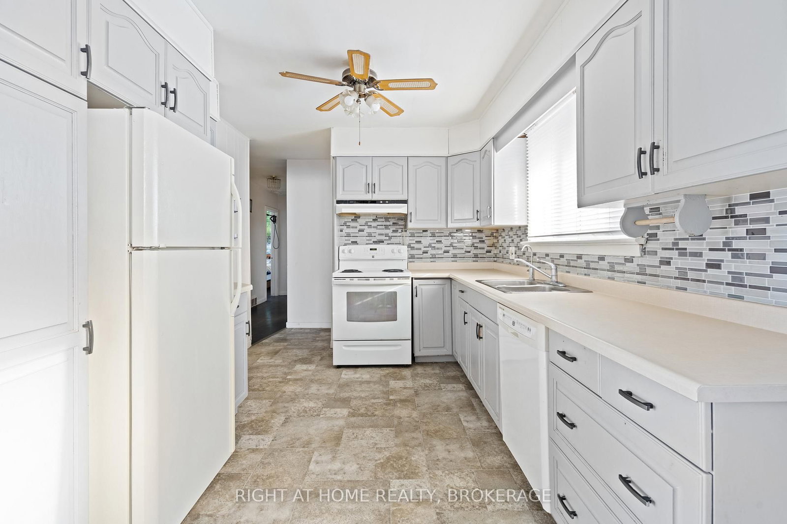 105 Glenwood Parkway • Welland, ON photo 13