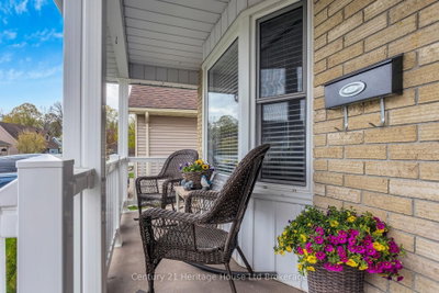 57 Edwin Crescent — photo 6
