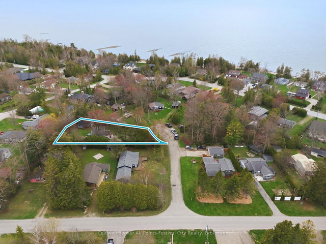 702 Yosacha Place