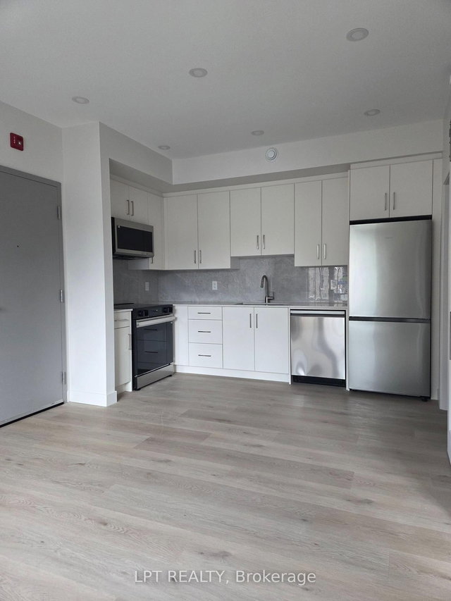 3 - 250 Shakespeare Street