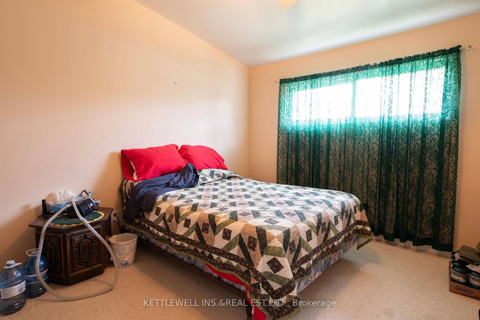 Listing Image 7