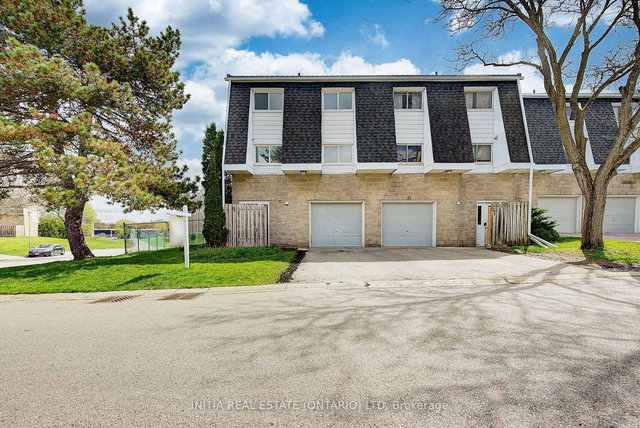 1 - 40 Fairfax Court