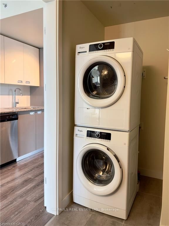 257 Hemlock Street, Unit 301 - Photo 16