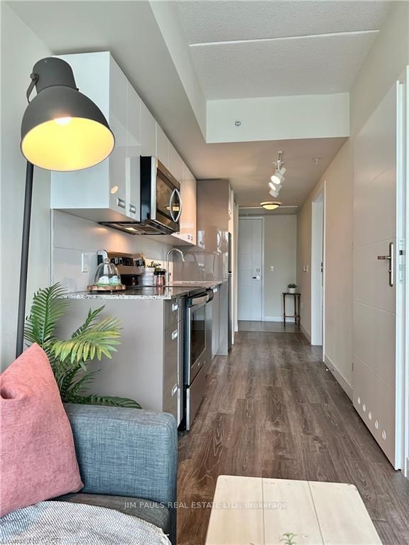 257 Hemlock Street, Unit 301 - Photo 4
