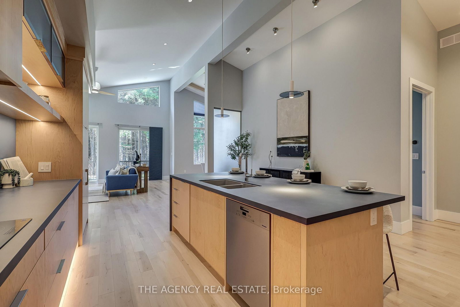 4228 Fallingbrook Road • London South, ON photo 31