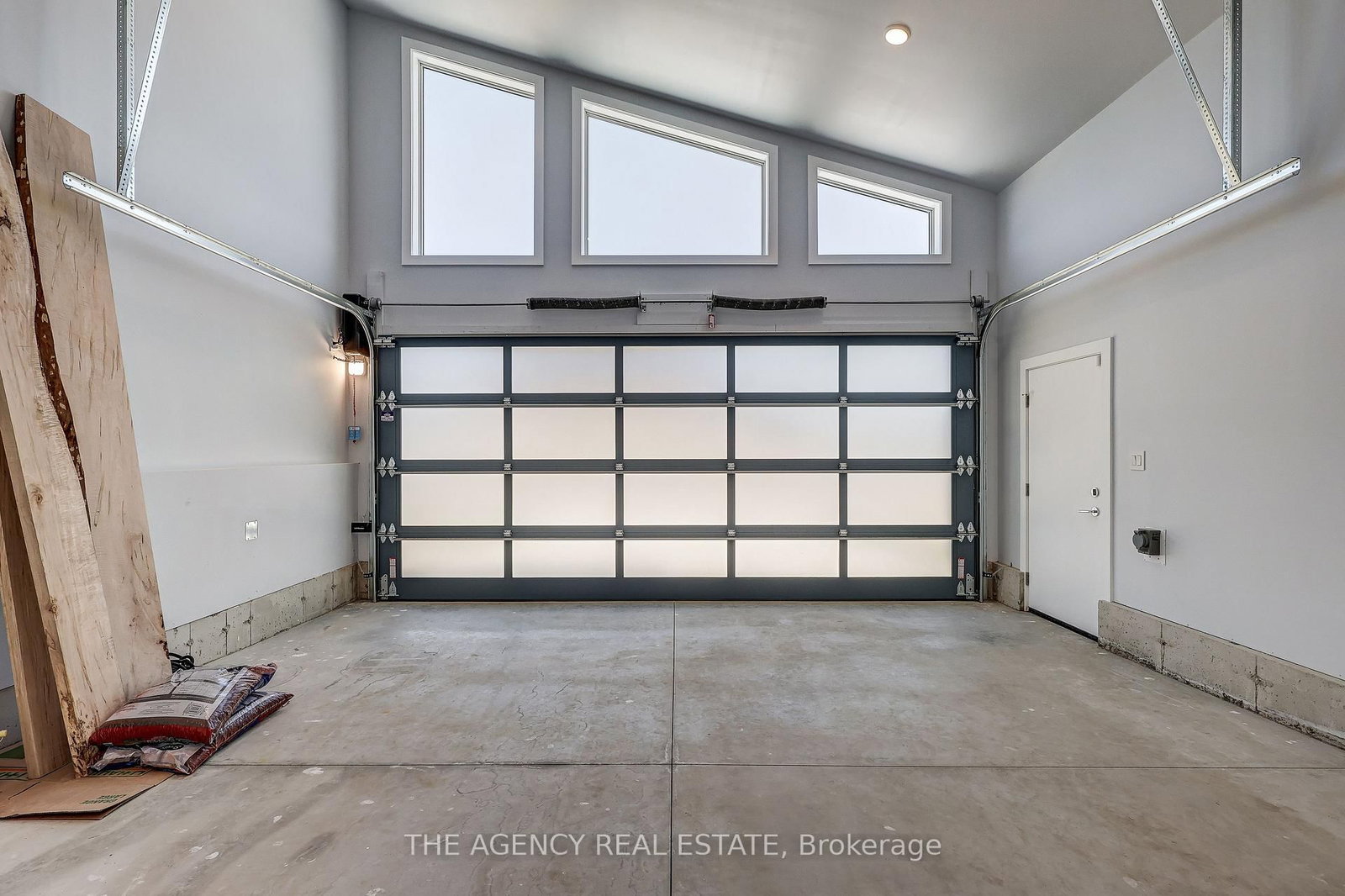 4228 Fallingbrook Road • London South, ON photo 42