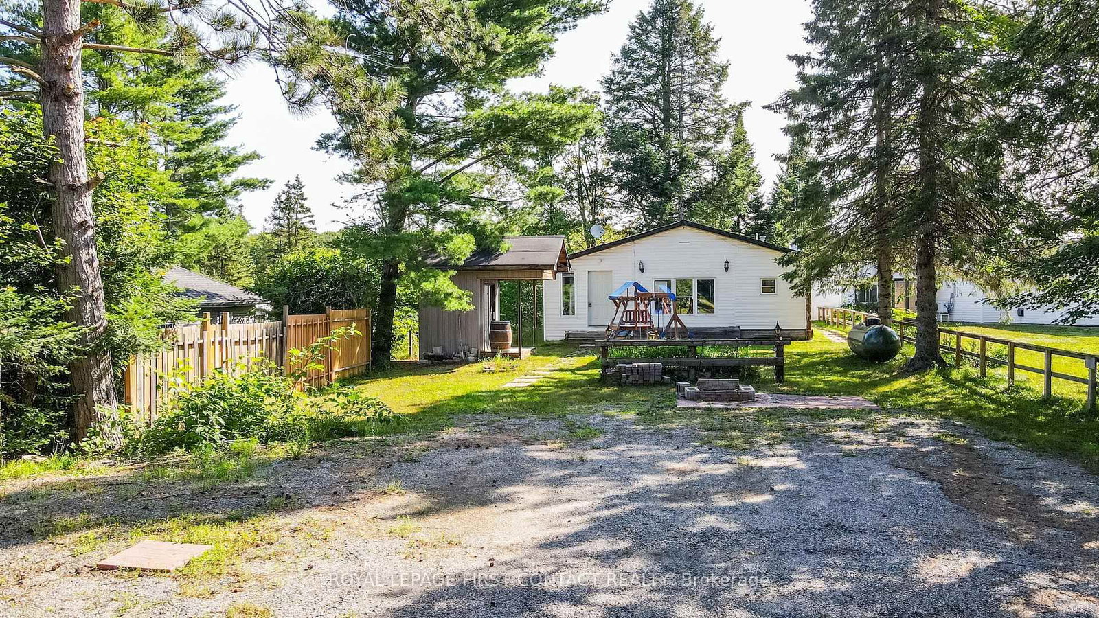 1088 Colony Road • Lake of Bays, ON photo 1
