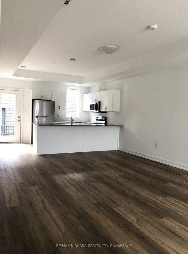122 - 781 Clare Avenue