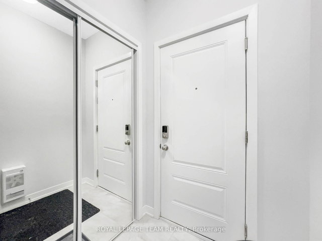 1018 Parnian Private