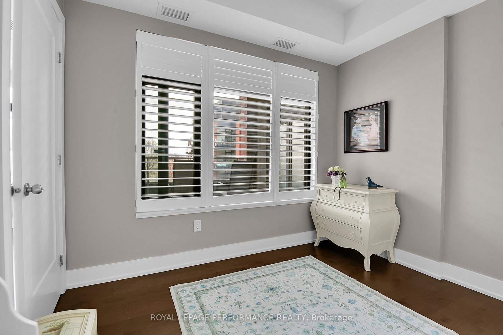11 Oblats Avenue, Unit 507 - Photo 21
