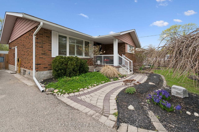 111 Ruskview Road