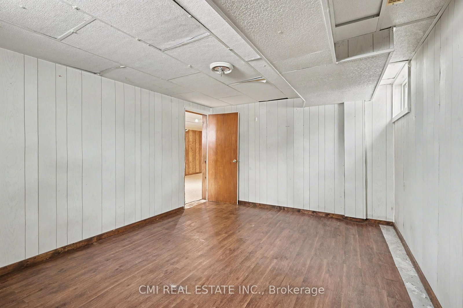 606 GLEN MILLER Road • Trenton, ON photo 30