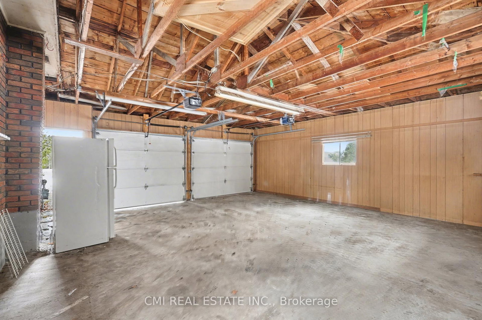 606 GLEN MILLER Road • Trenton, ON photo 39