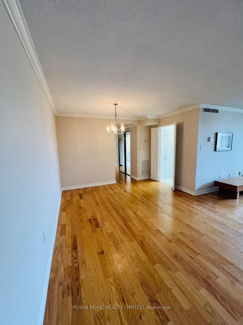 530 Laurier Avenue W • #910 • Ottawa, ON photo 12