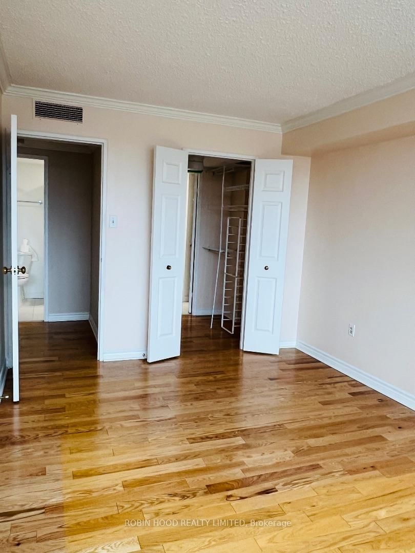 530 Laurier Avenue W • #910 • Ottawa, ON photo 23