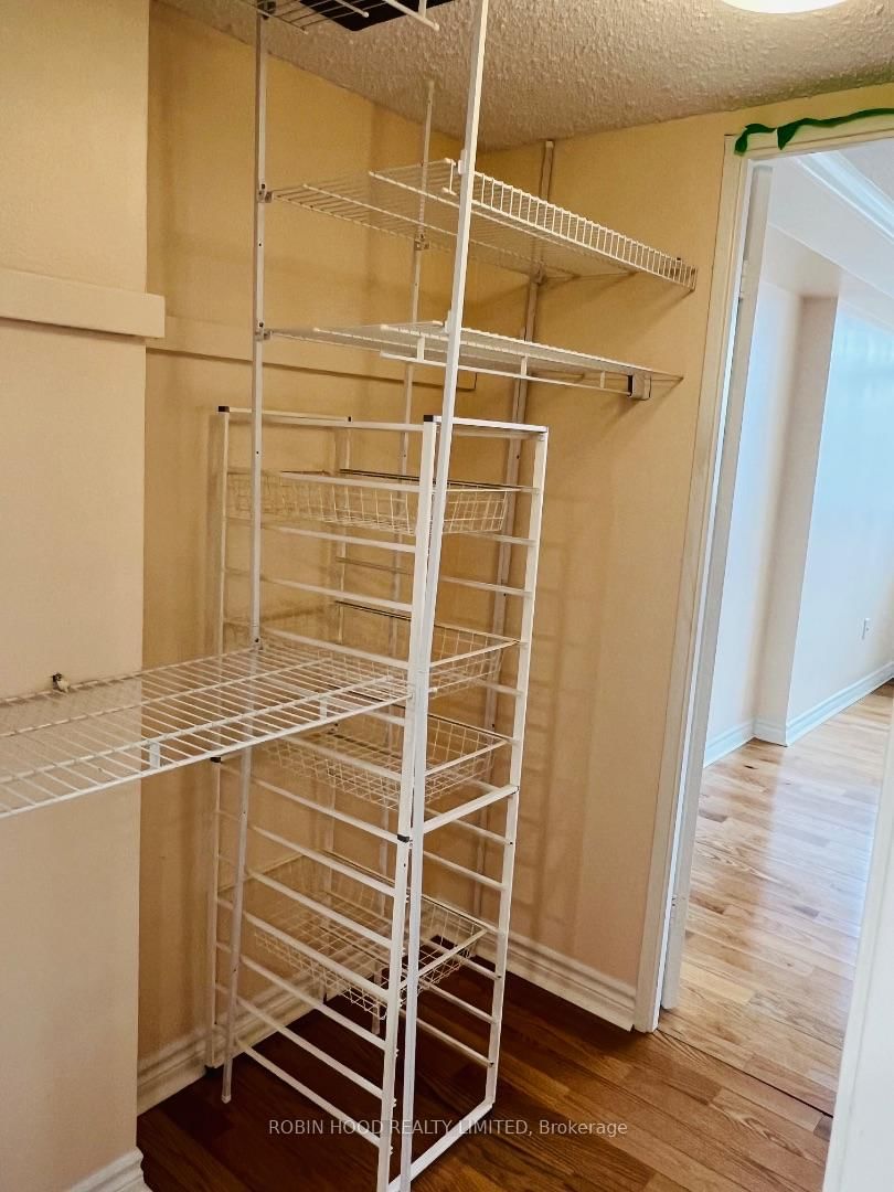 530 Laurier Avenue W • #910 • Ottawa, ON photo 25
