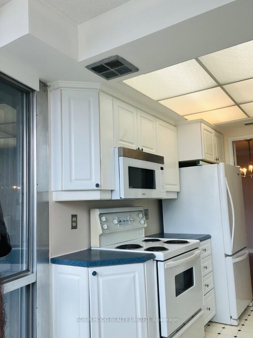 530 Laurier Avenue W • #910 • Ottawa, ON photo 6