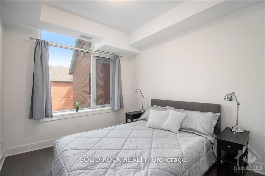 255 Bay Street, Unit 213 - Photo 9