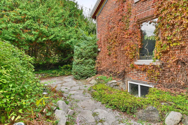 15047 County Road 2 Road