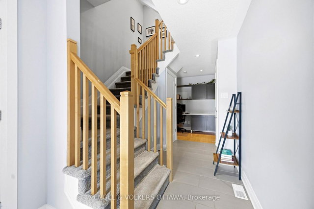 122 Nutting Crescent