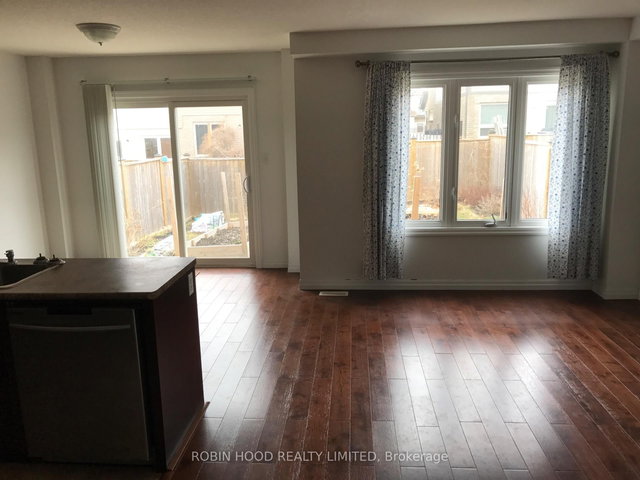 936 Banffshire Court