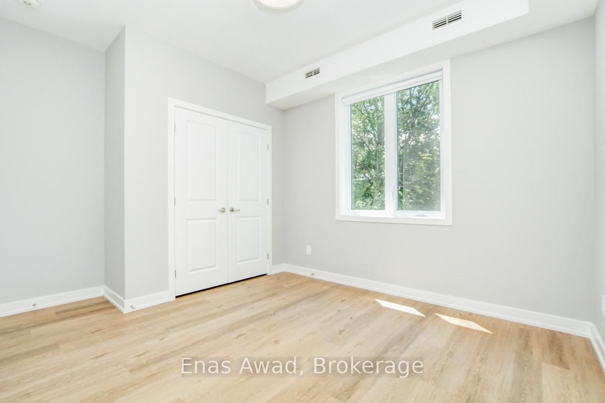 974 Hooper Street, Unit B - Photo 11