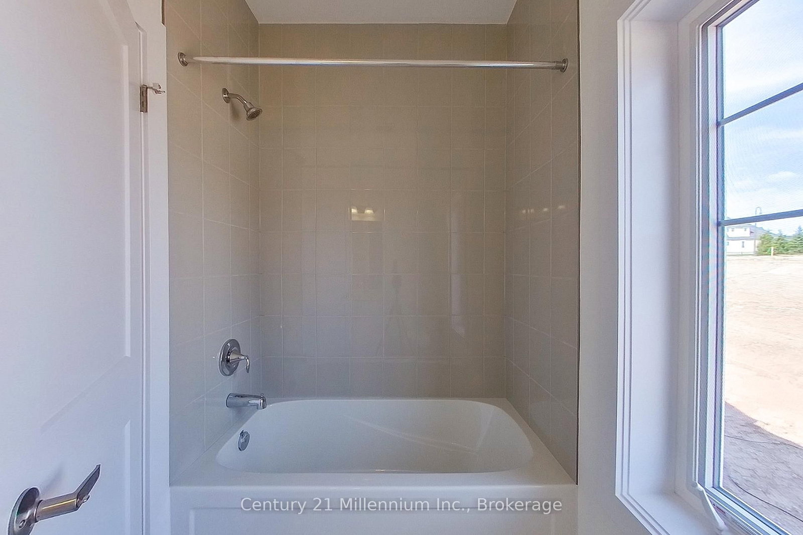 312 Telford Trail • Georgian Bluffs, ON photo 10