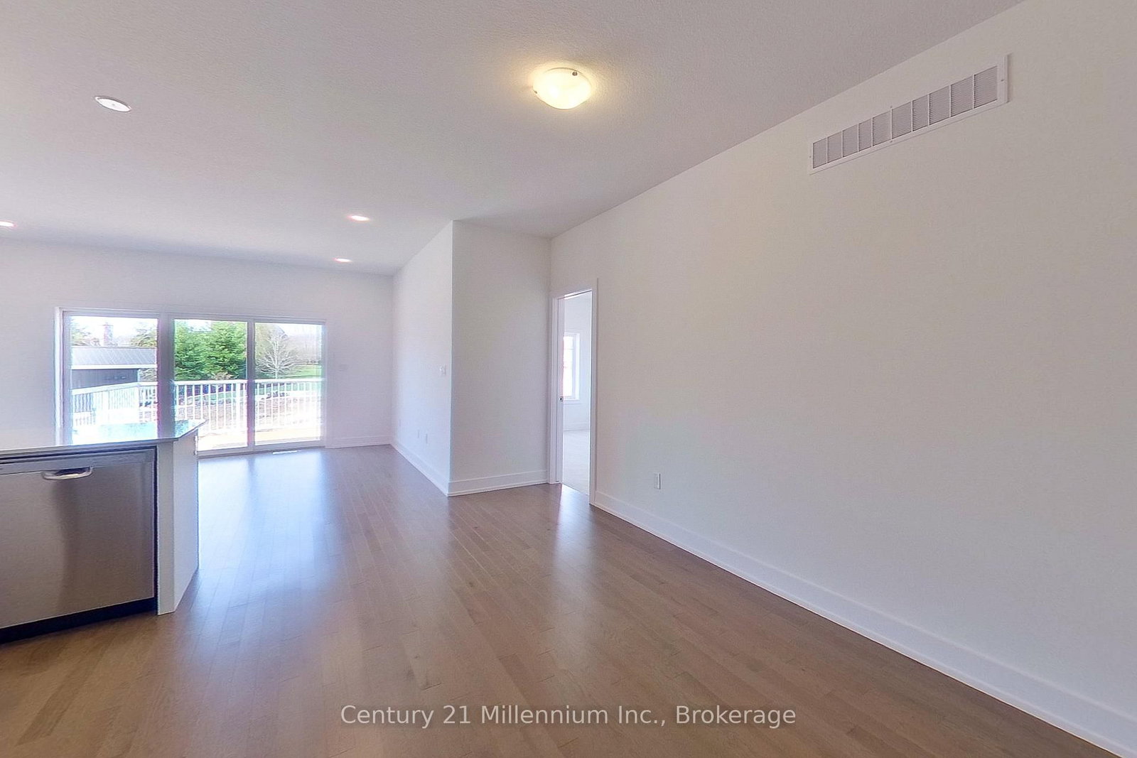 312 Telford Trail • Georgian Bluffs, ON photo 18