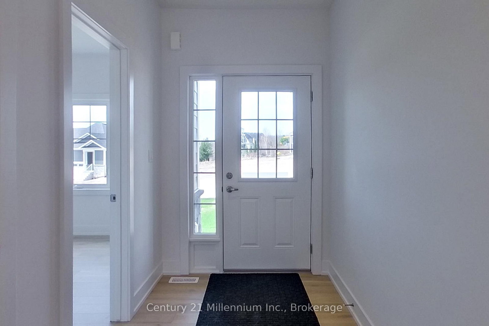 321 Telford Trail • Georgian Bluffs, ON photo 3
