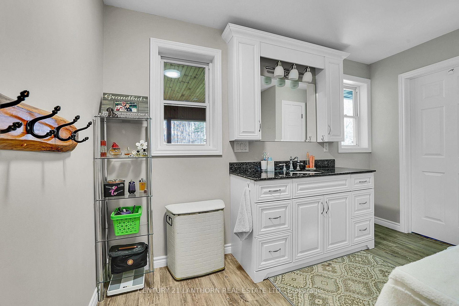 90 Seymour Street W • Madoc, ON photo 24
