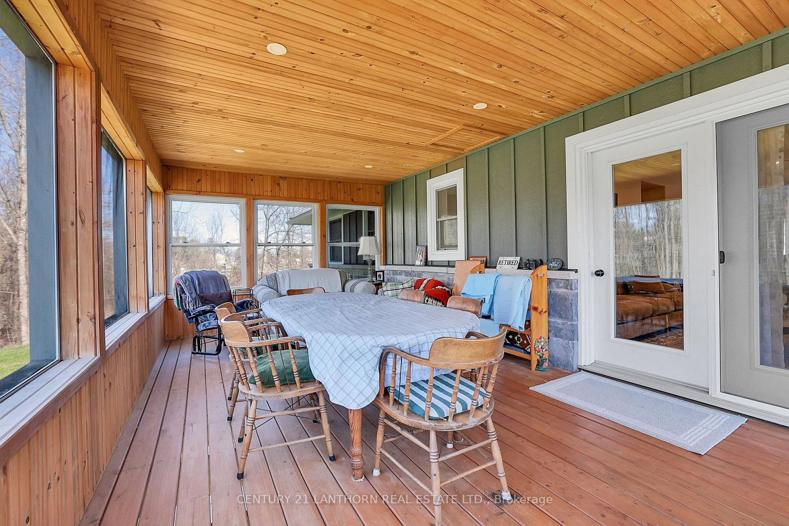 90 Seymour Street W • Madoc, ON photo 34