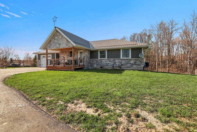 90 Seymour Street W • Madoc, ON photo 4