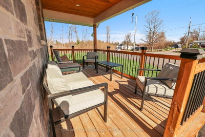 90 Seymour Street W • Madoc, ON photo 8