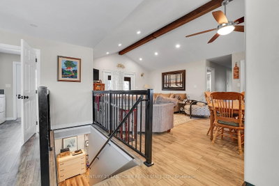 90 Seymour Street W • Madoc, ON photo 9