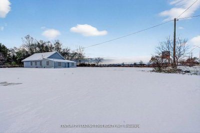 556 Bath Road E — photo 3