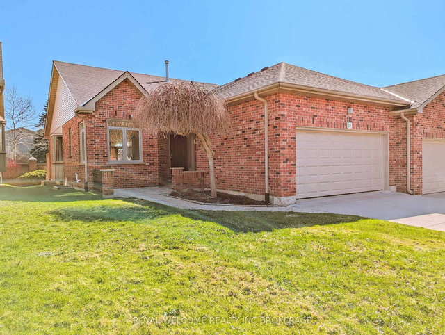 10 - 400 Ambleside Drive