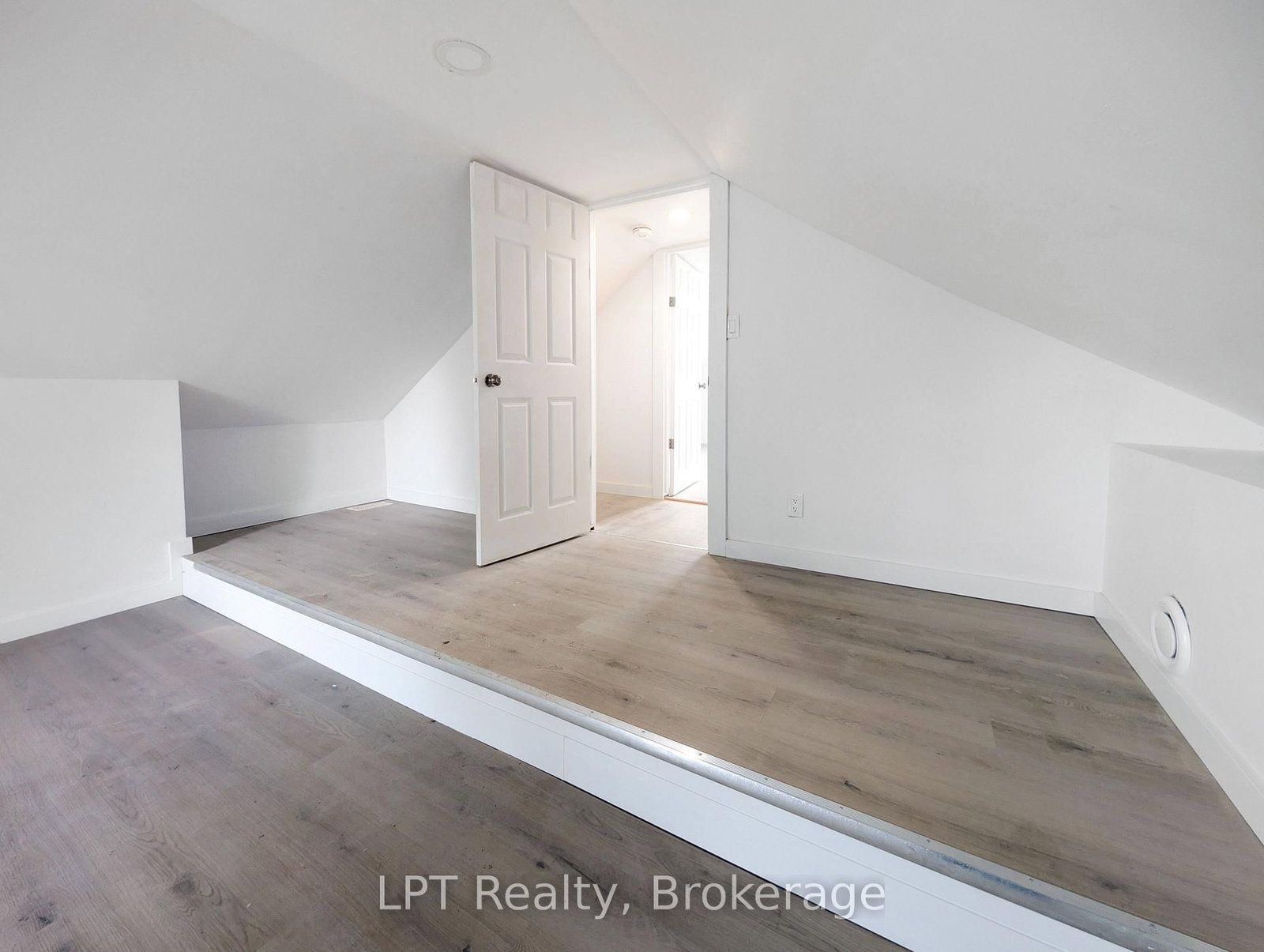 163 Garafraxa Street • Chatsworth, ON photo 30