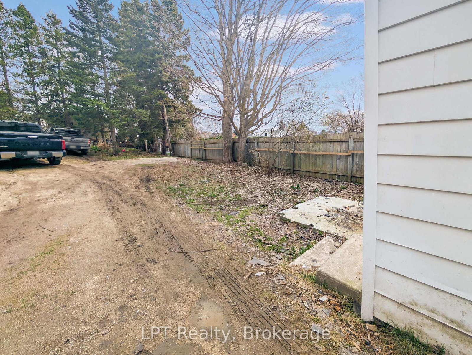 163 Garafraxa Street • Chatsworth, ON photo 33