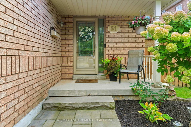 51 Harnesworth Crescent