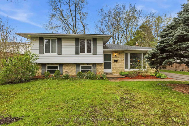 home for lease on 1412 Stoneybrook Crescent