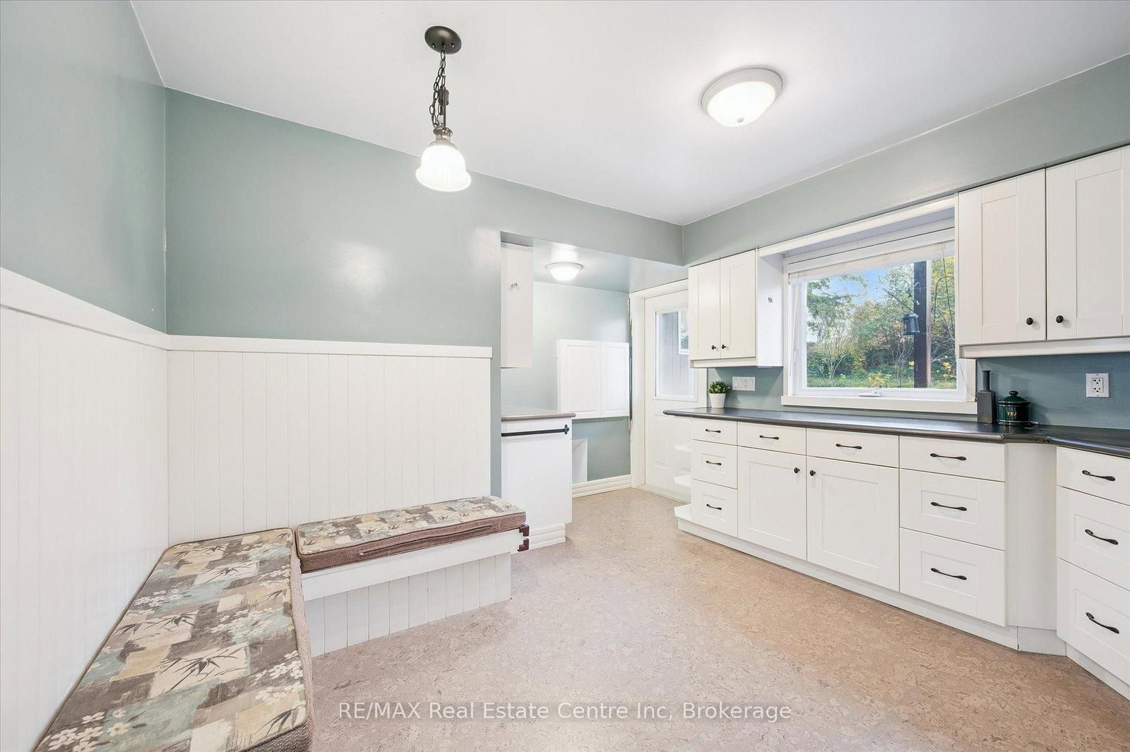 500 WATSON Parkway S • Guelph, ON photo 11
