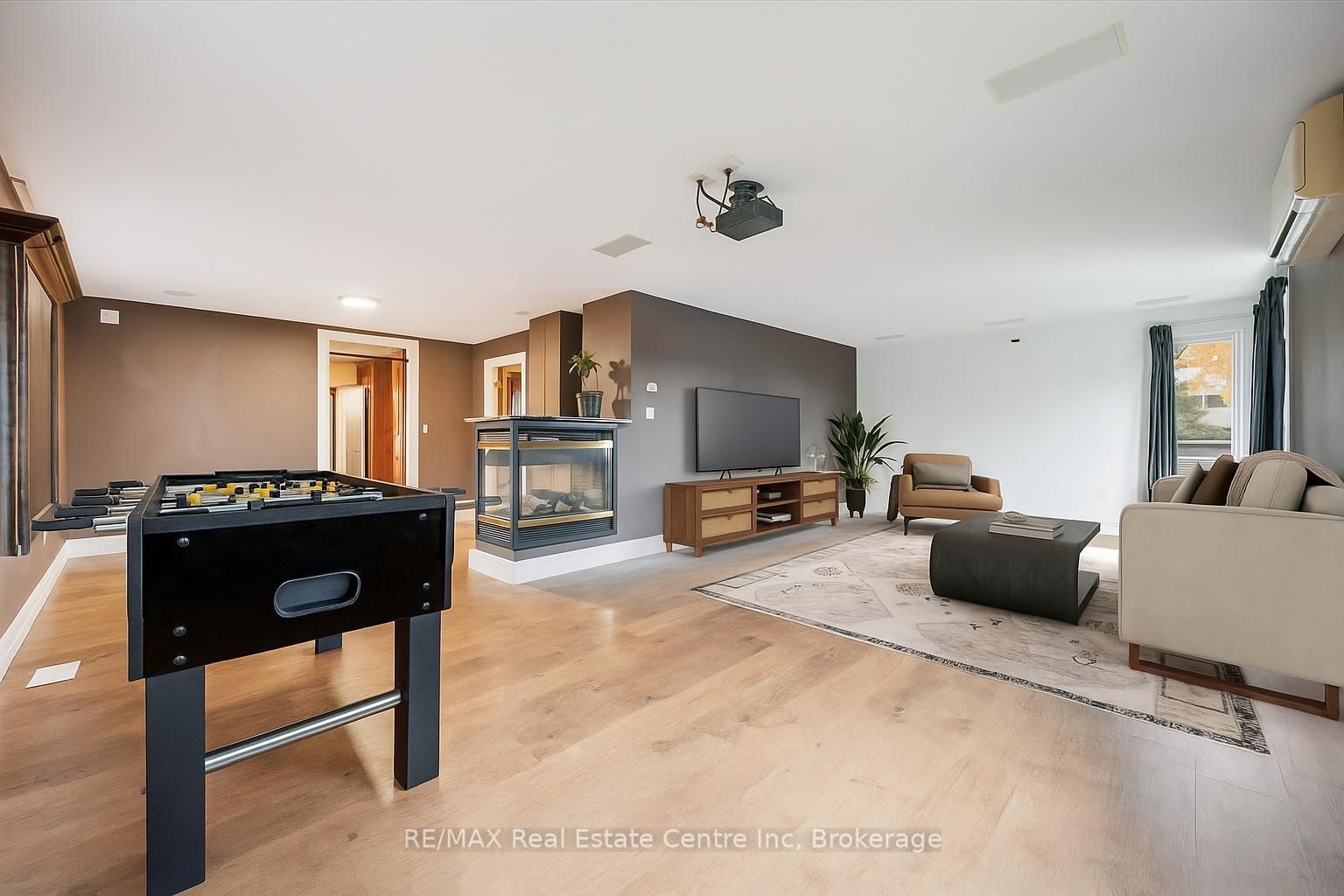 500 WATSON Parkway S • Guelph, ON photo 21