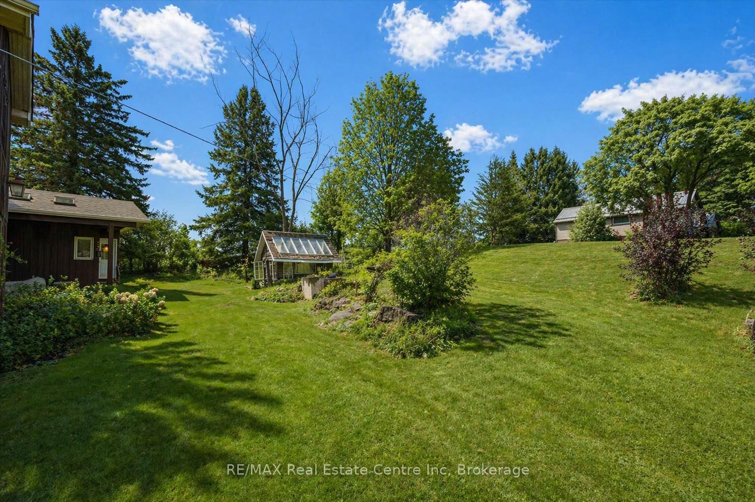 500 WATSON Parkway S • Guelph, ON photo 24