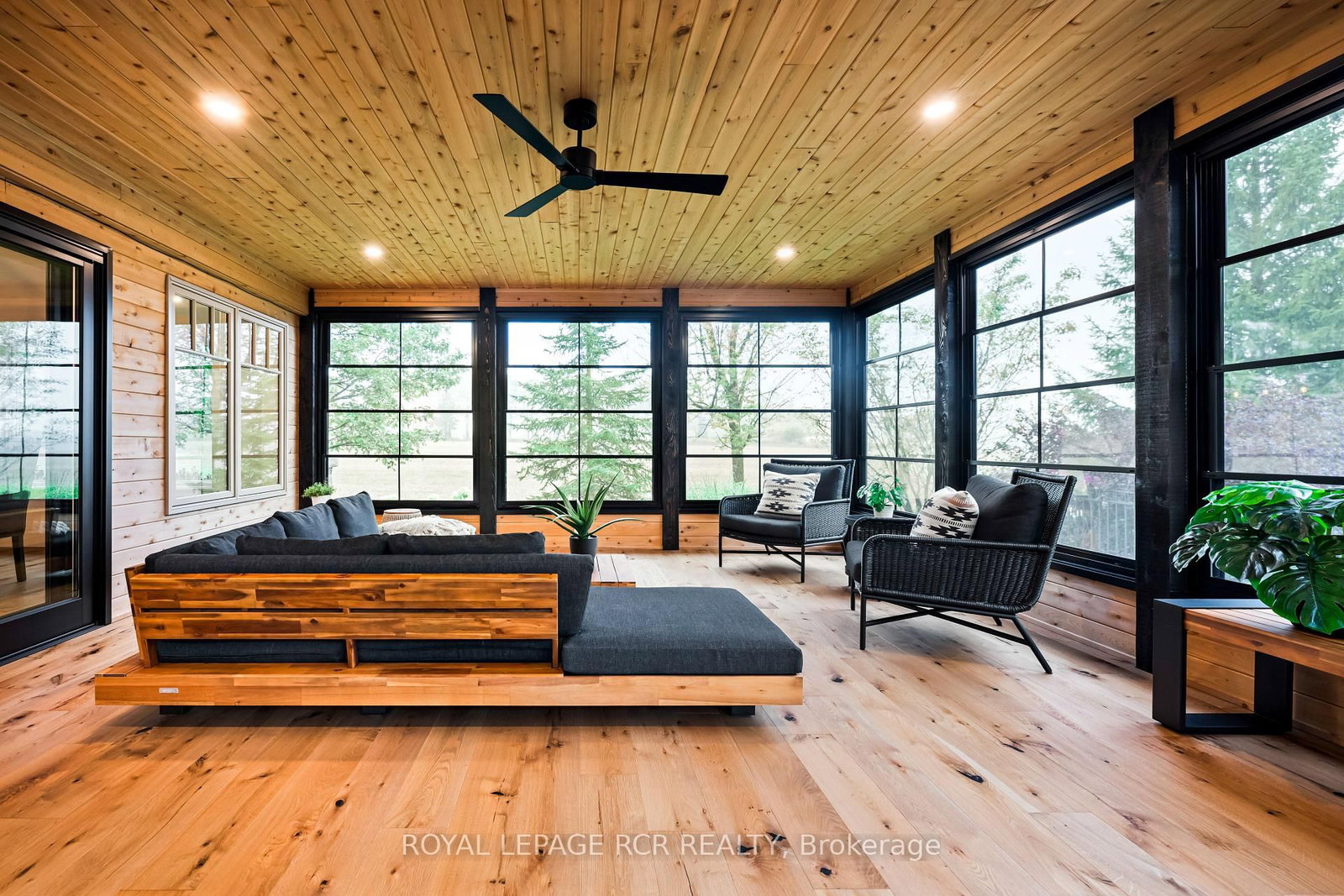 193398 Amaranth East Luther Townline • East Luther Grand Valley, ON photo 16